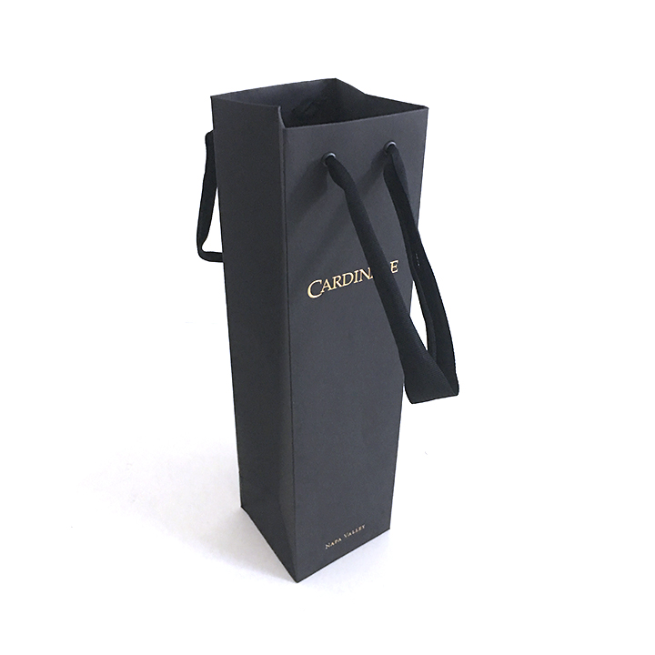 Black luxury gold foiled logo single red wine bottle bag with cotton twill handle